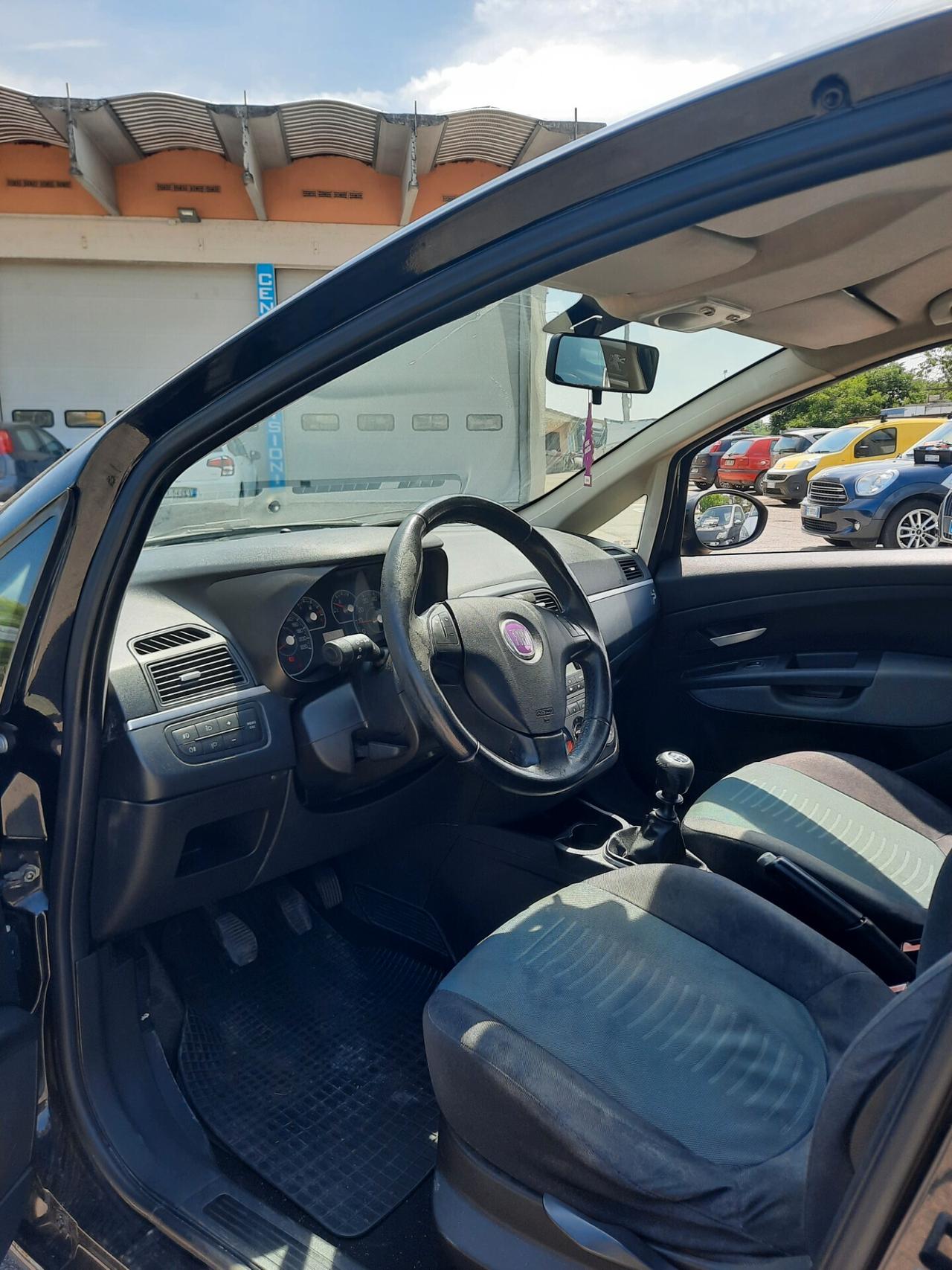 Fiat Punto Classic 1.2 5 porte OK NEOPATENTATI