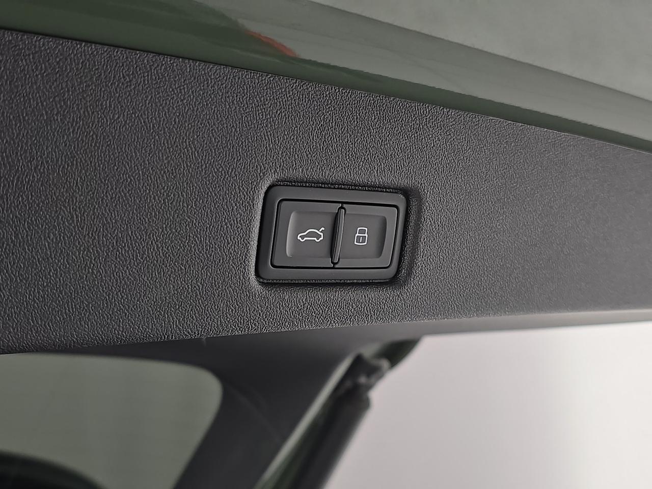 Audi Q5 2.0 tdi mhev+ launch edition s line quattro 204cv s-tronic