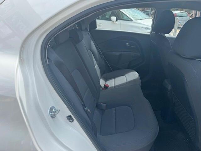 Kia Rio 1.1 CRDi 5p. Cool OK NEOPATENTATI !!