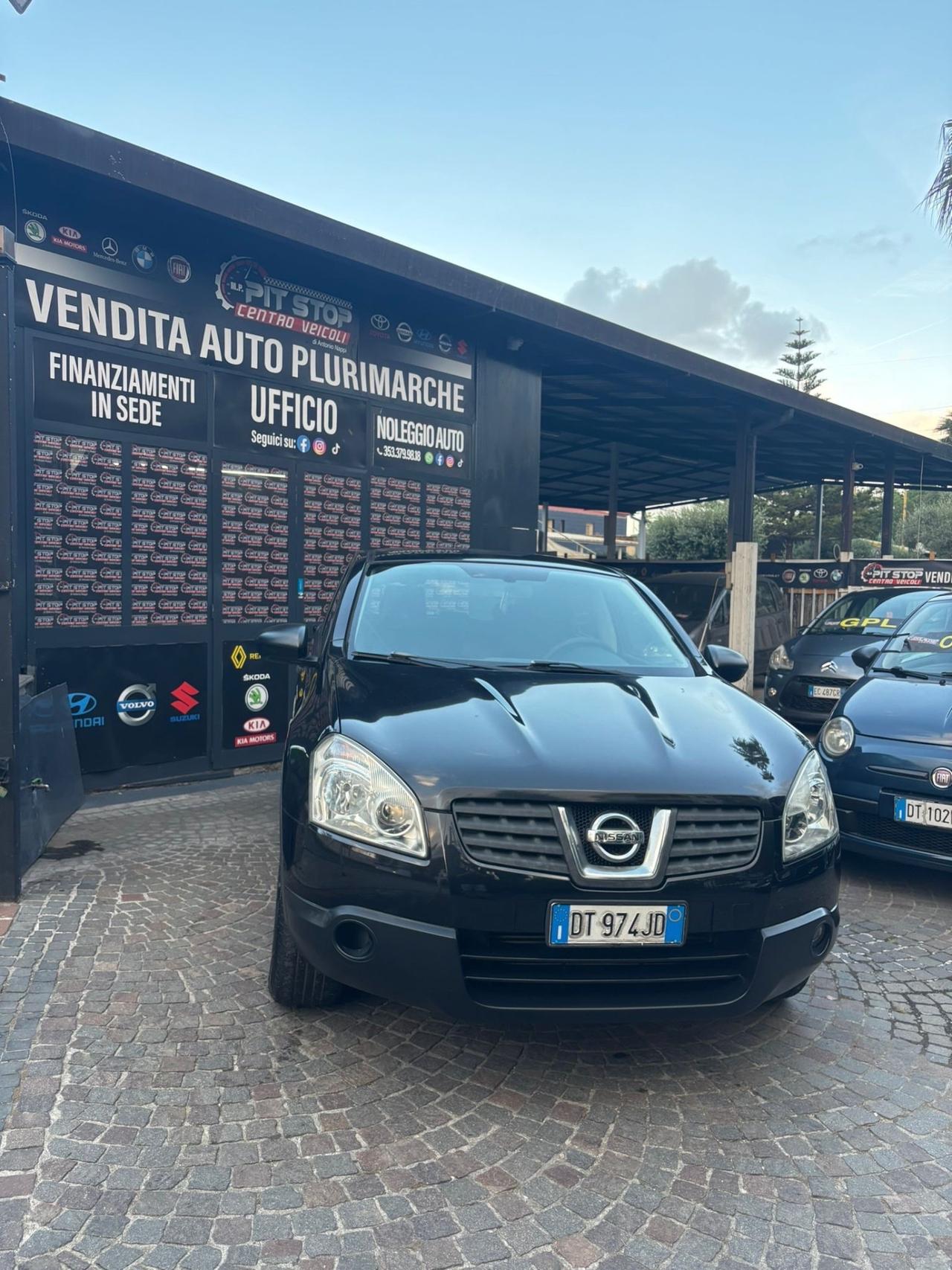 Nissan Qashqai 2.0 dCi DPF Tekna