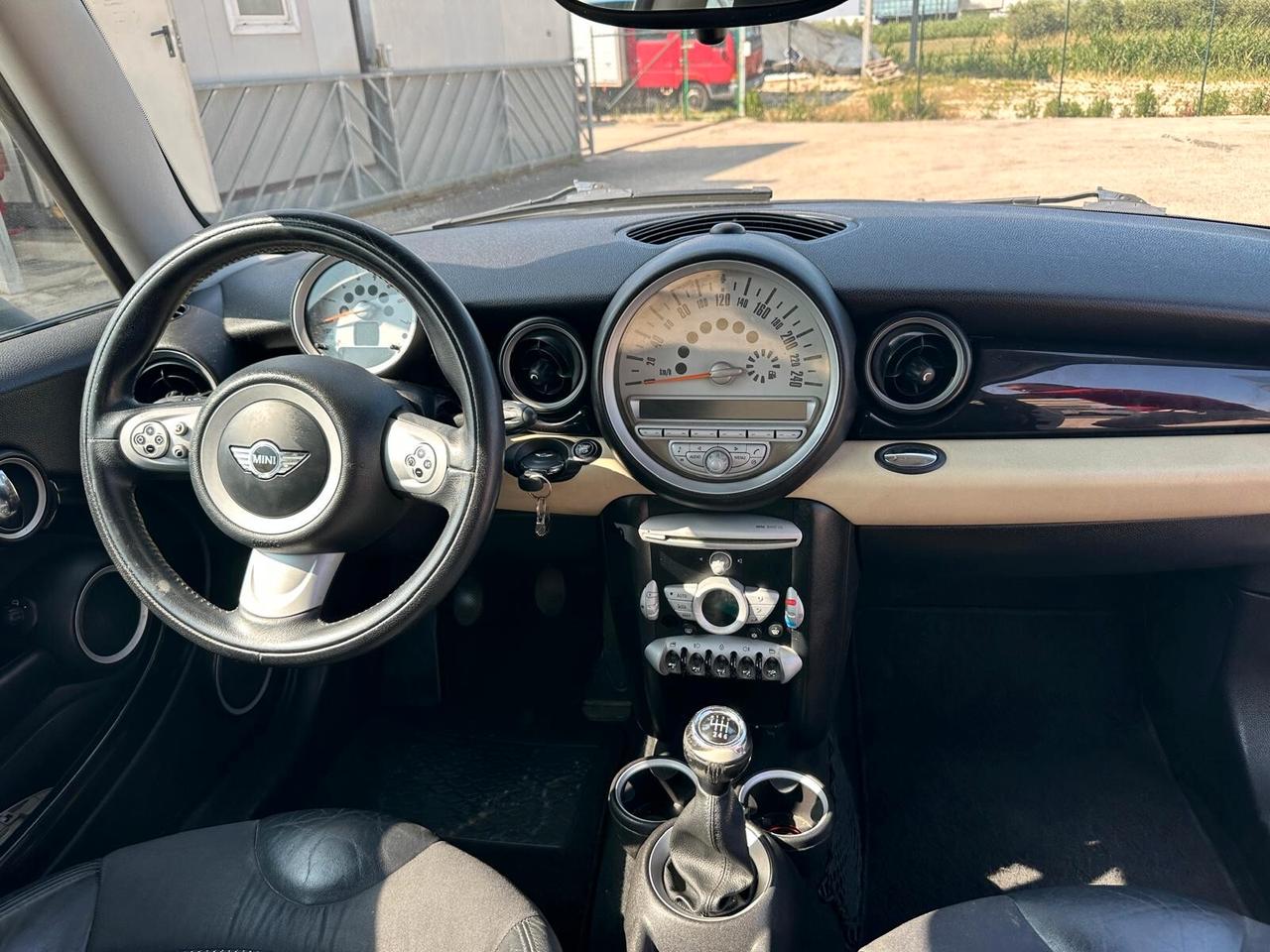 Mini Cooper D 1.6 Diesel