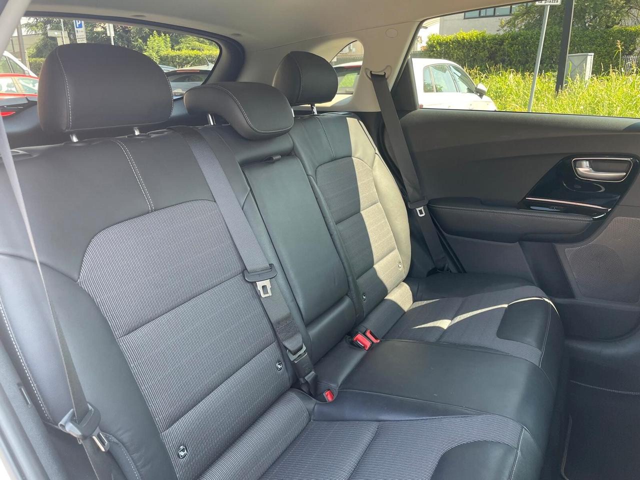 Kia Niro 1.6 GDi DCT HEV Style
