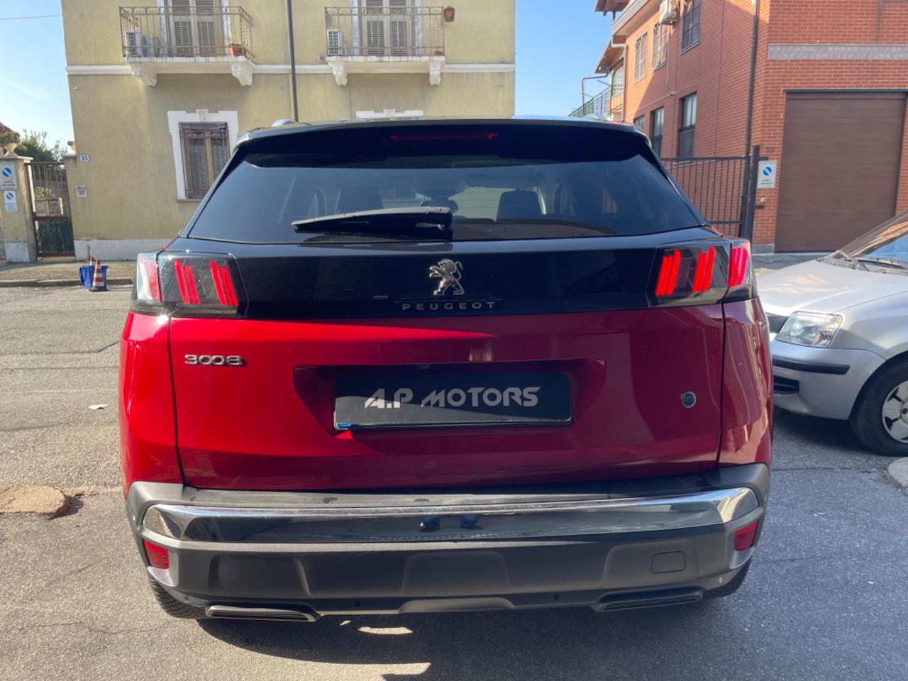 Peugeot 3008 BlueHDi 130 S&S EAT8 Allure