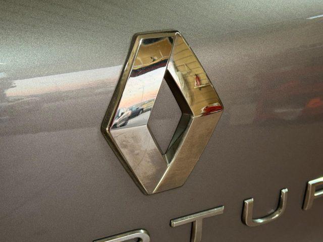 RENAULT Captur Blue dCi 115 CV EDC Business