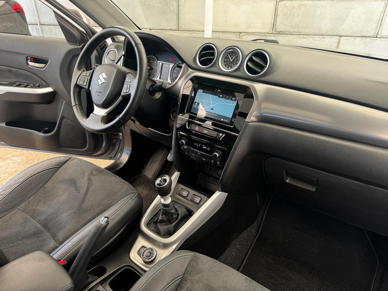 Suzuki Vitara 1.6 DDiS 4WD AllGrip V-Top
