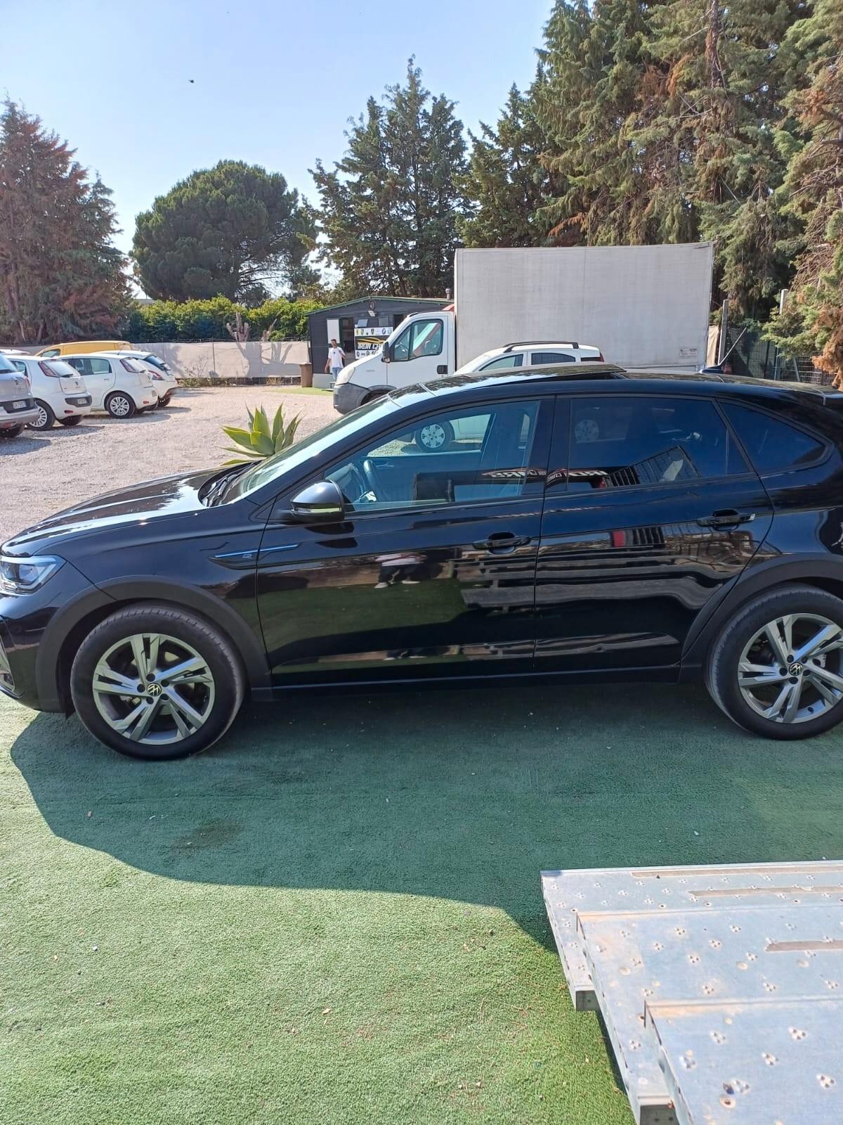 Volkswagen Taigo 1.0 TSI 110 CV DSG R-Line