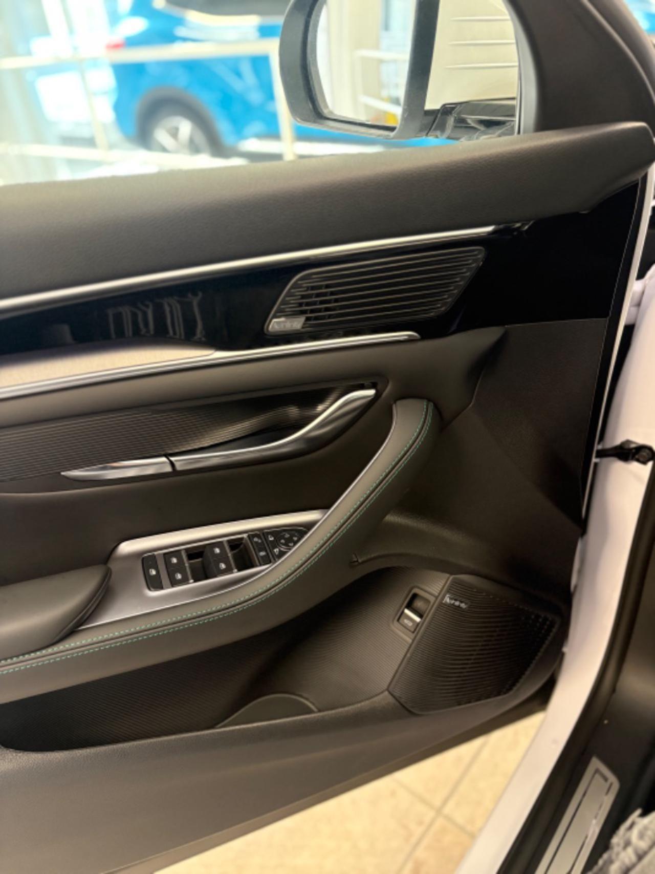 BYD Seal U DMi 1.5 218 CV PHEV Boost KM ZERO