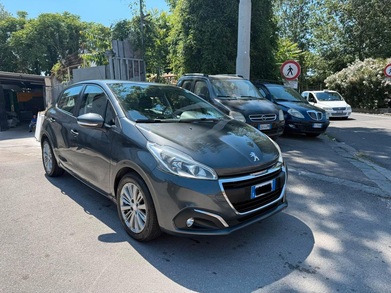 Peugeot 208 BlueHDi 75 Allure TAGLIANDATA