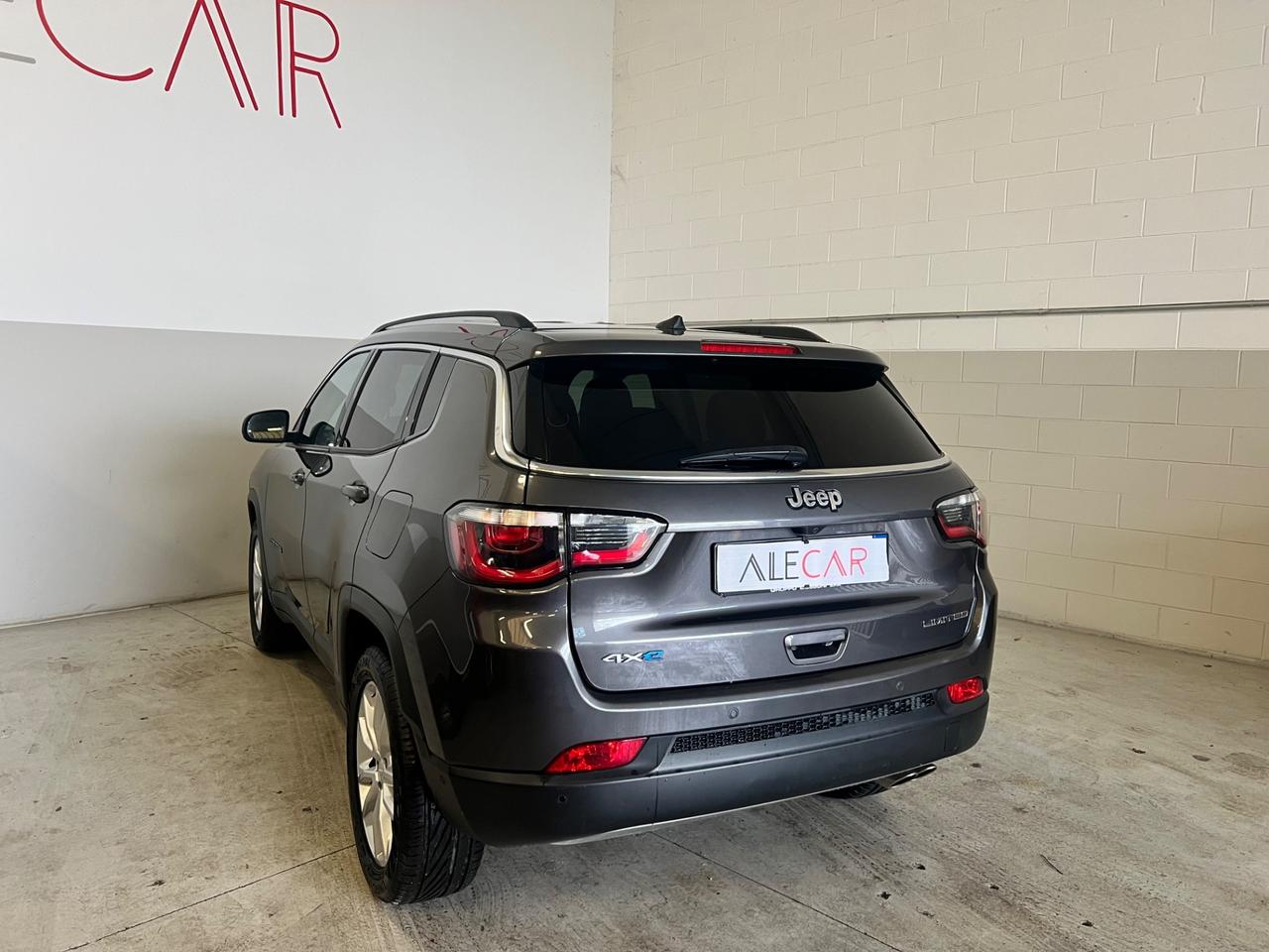 Jeep Compass II 2017 1.3 turbo t4 phev Limited 4xe at6