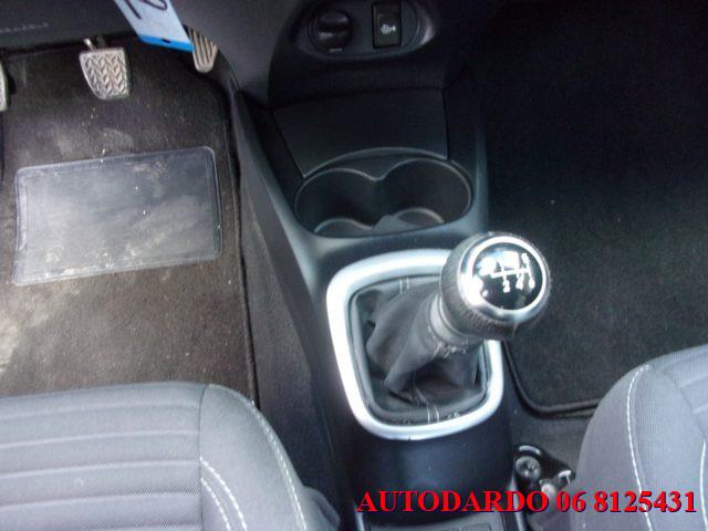 TOYOTA Yaris 1.5 5 porte LOUNGE
