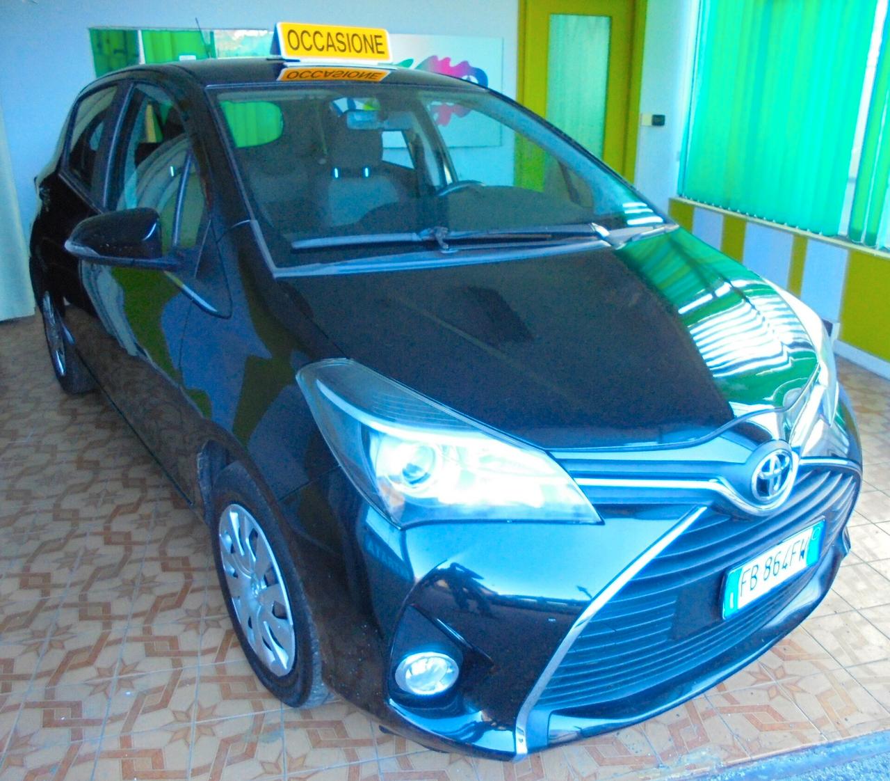Toyota Yaris 1.0 5 porte Active