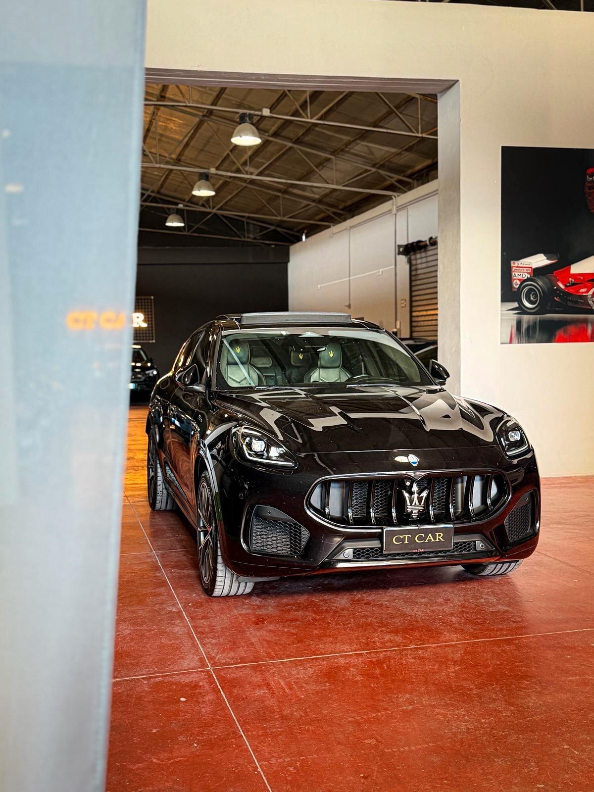 Maserati Grecale MHEV 330 CV AWD Modena