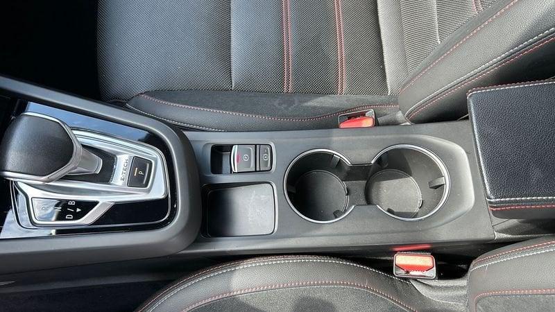 Renault Arkana 1.6 E-Tech full hybrid R.S. Line Auto 145cv 1.6 E-Tech full hybrid Intens 145cv