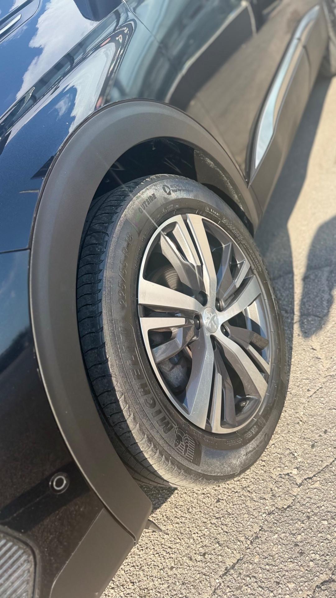 Peugeot 3008 BlueHDi 130 S&S EAT8 Allure Pack