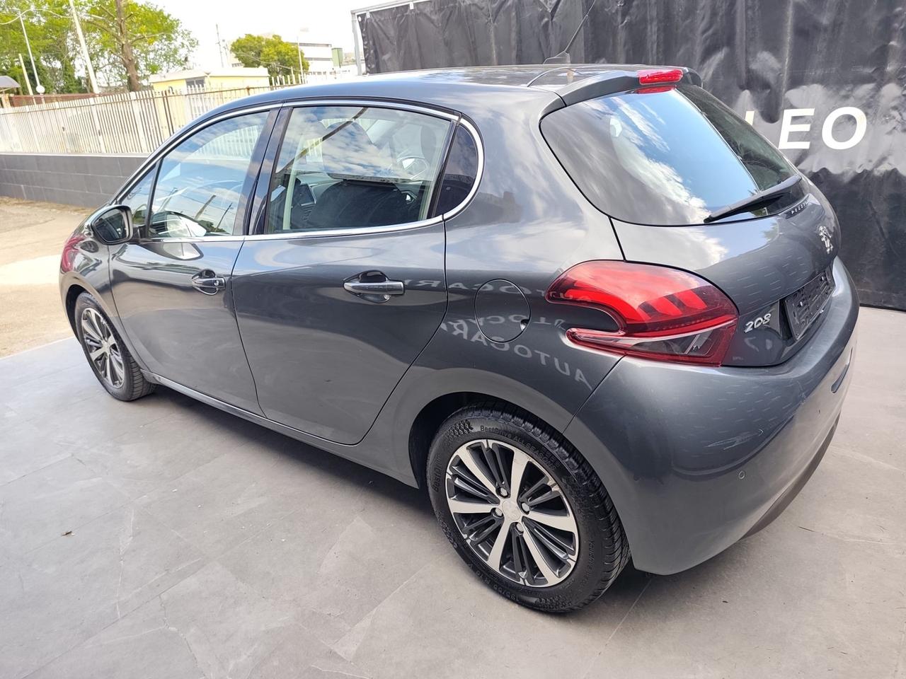 Peugeot 208 1.6 BlueHDi 75 5 porte Allure