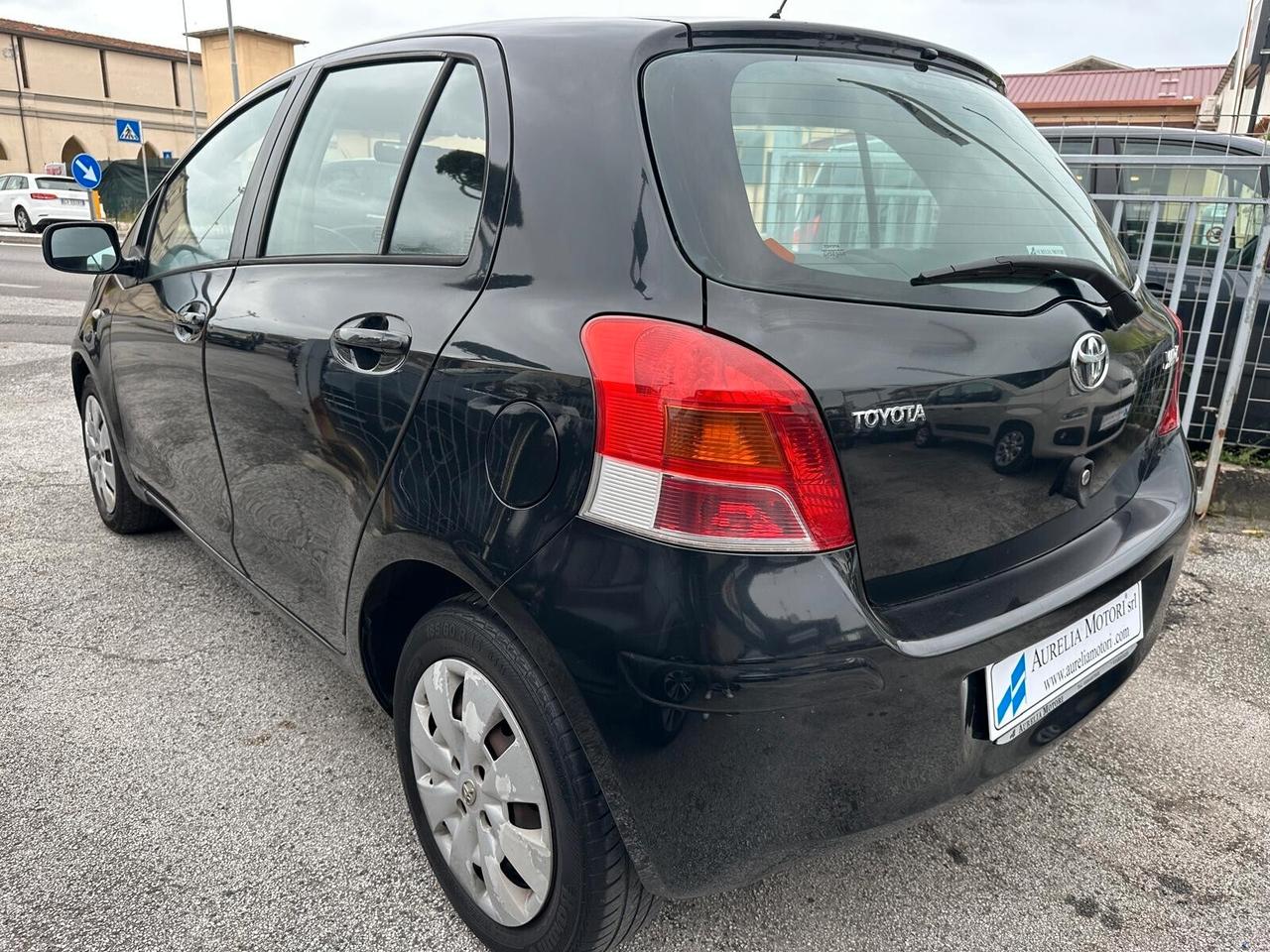 Toyota Yaris 1.4 D-4D 5 porte Sol SOLI 60.000 KM REALI PARI AL NUOVO!!!