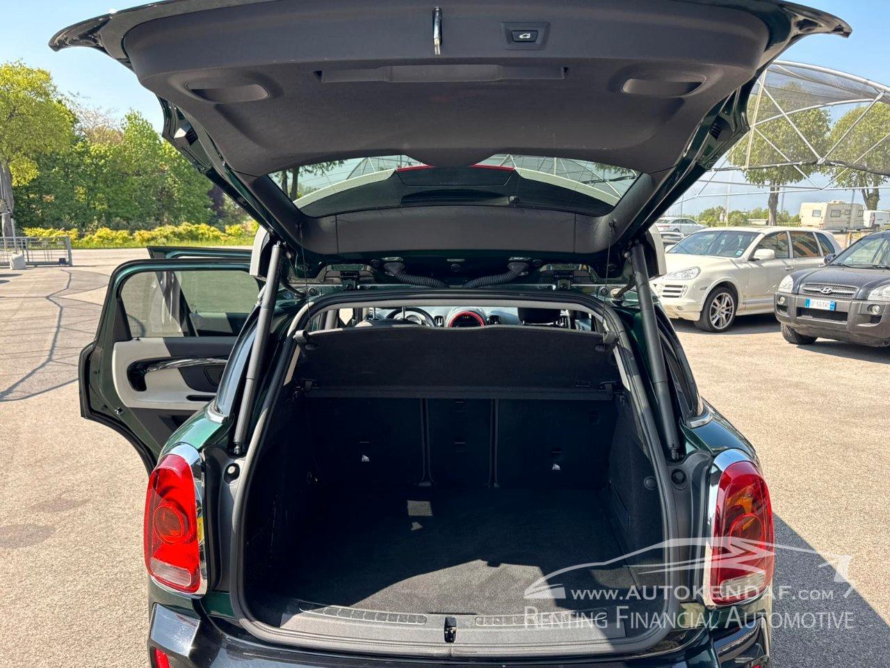 Mini Countryman Cooper D Business 2.0 Twin Power Turbo Steptronic