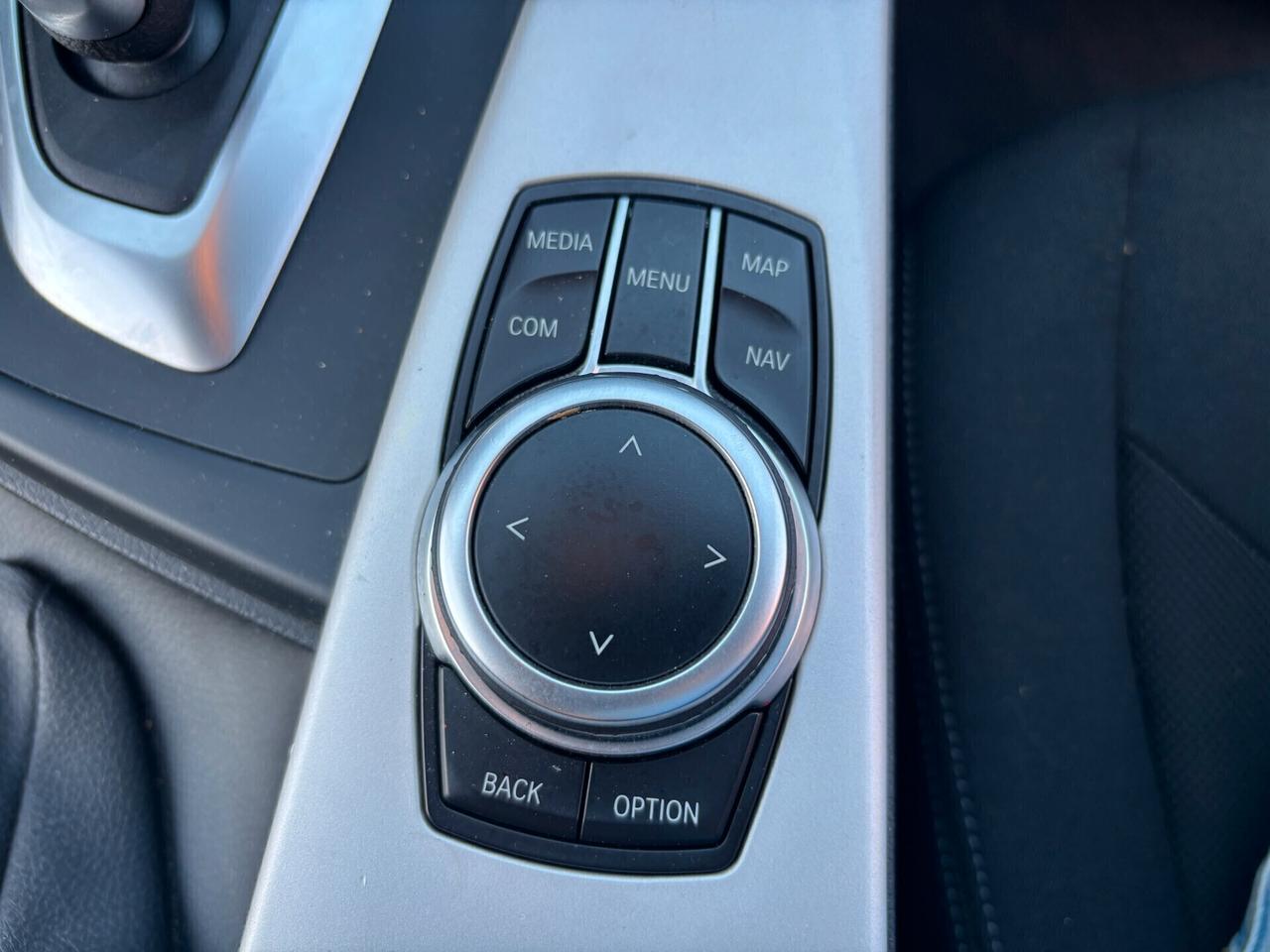 Bmw 318d Touring Business Advantage - 2019