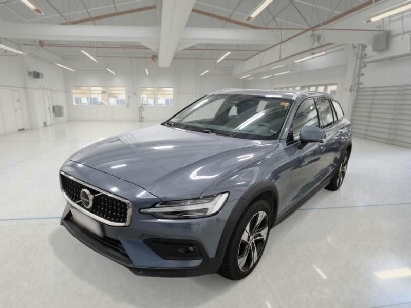 Volvo V60 2.0 B4 Ultimate AWD automatico