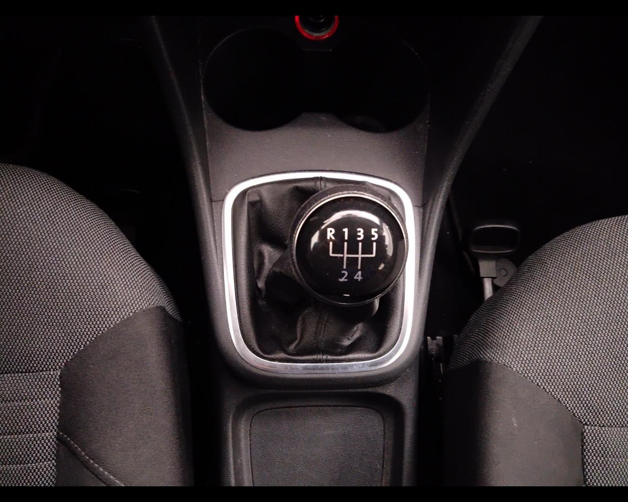 VOLKSWAGEN Polo V 2009 - Polo 5p 1.2 Comfortline 70cv