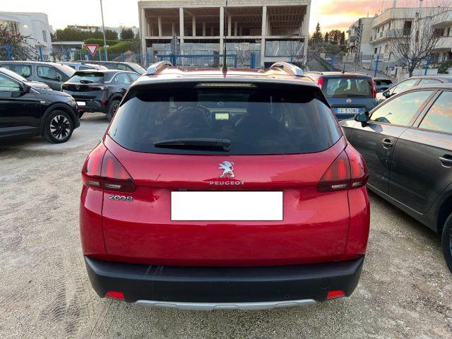 PEUGEOT 2008 BlueHDi 100 Allure