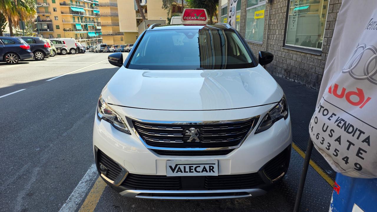 Peugeot 5008 POSTI 7 120CV Allure AUT GARANZIA 12 MESI