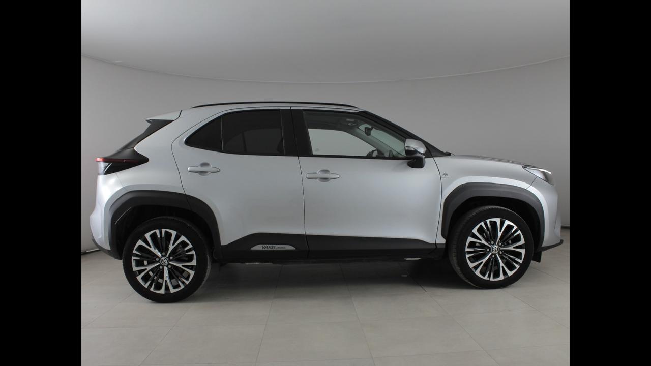 TOYOTA Yaris Cross - Yaris Cross 1.5h Lounge fwd 116cv e-cvt