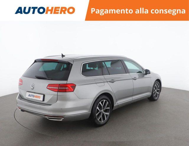 VOLKSWAGEN Passat Variant 2.0 TDI DSG Executive BlueMotion Tech.