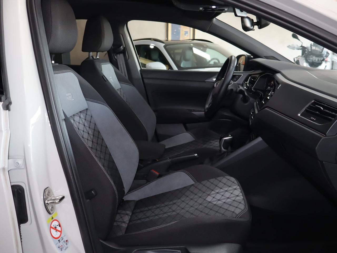 Volkswagen Taigo R Line TETTO PANORAMICO 1. #12022