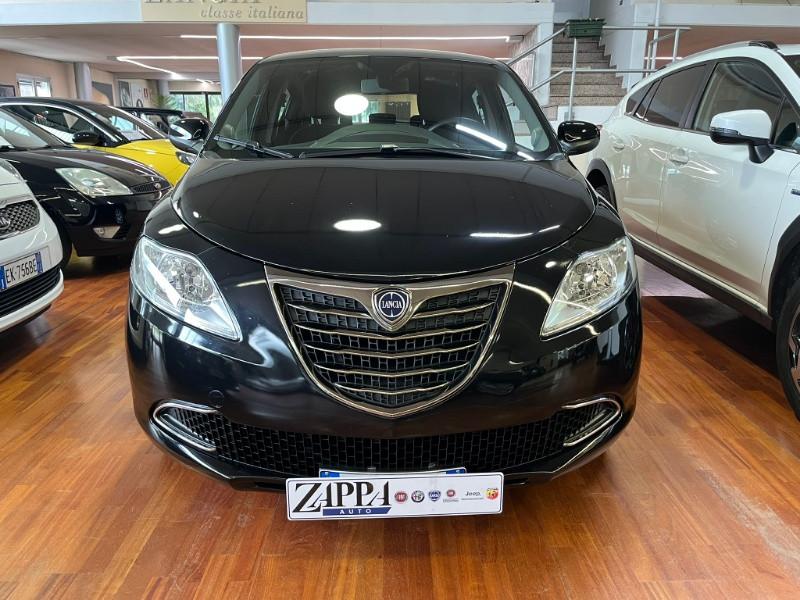 LANCIA Ypsilon 1.2 69 CV 5 porte Gold