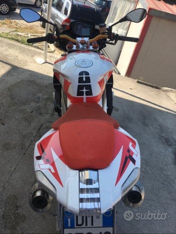 Aprilia Tuono 1000 R - 2009