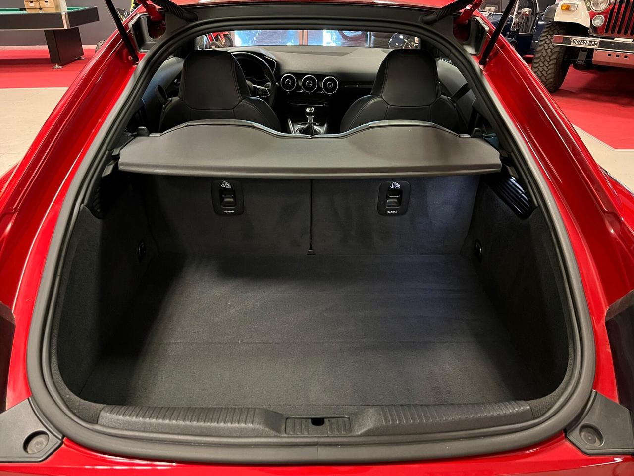 Audi TT Coupé 2.0 TDI ultra S line