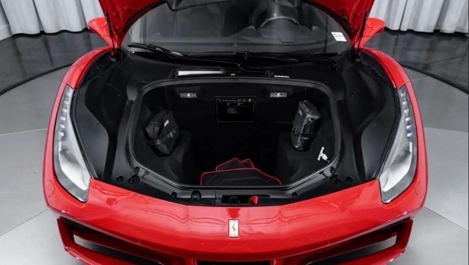 Ferrari 488 Ferrari 488 Coupe' - Noleggio Lungo Termine - Leasing all Inclusive