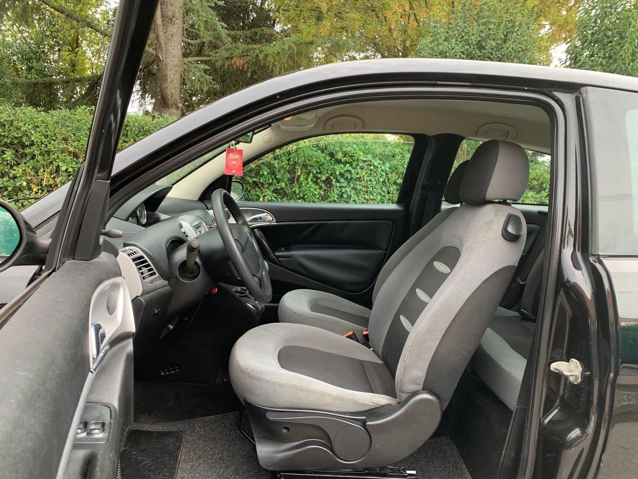 Lancia Ypsilon restailing 1.2 metano benzina