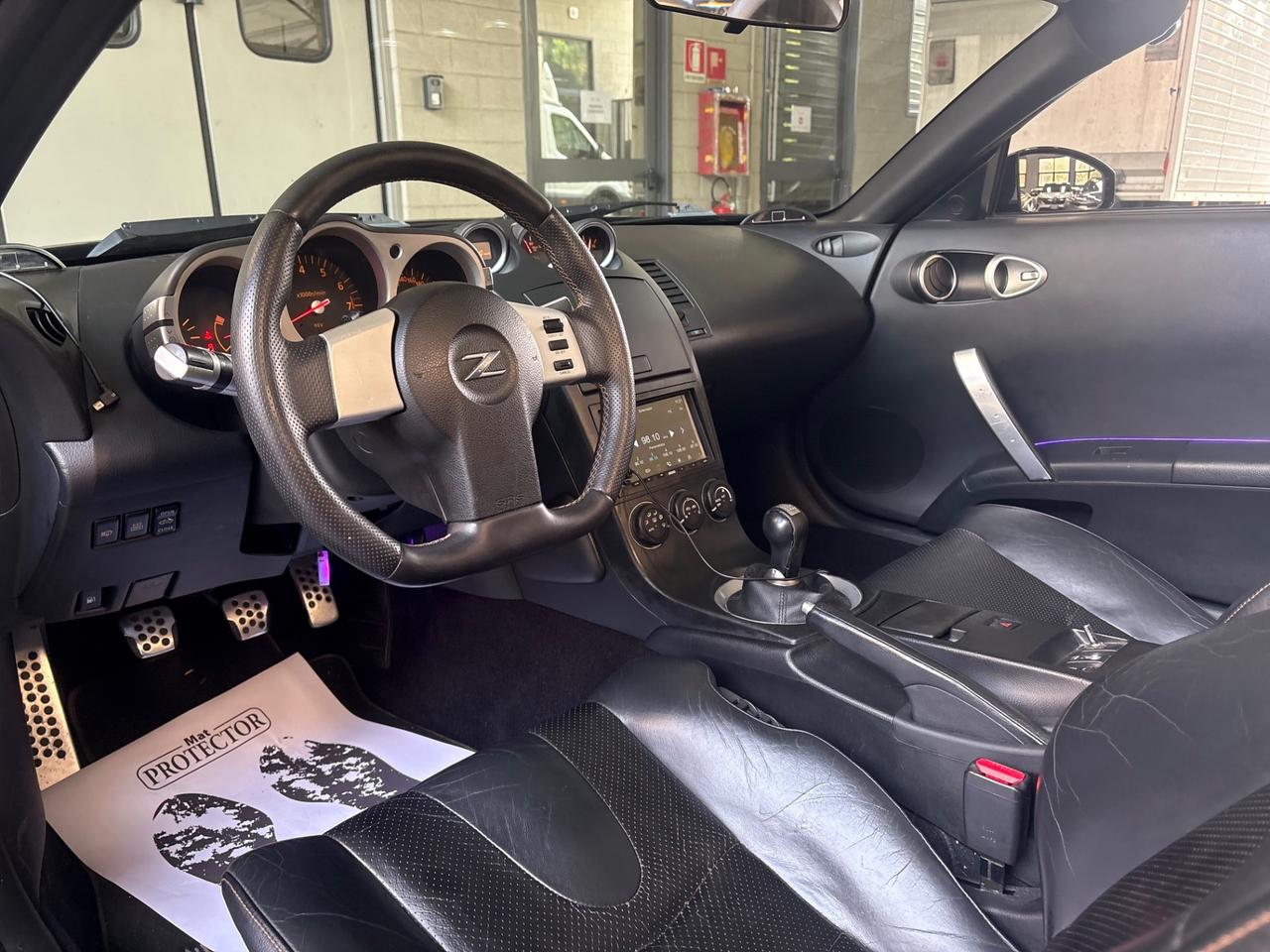 Nissan Z 350Z Roadster 3.5 V6 Lev 2