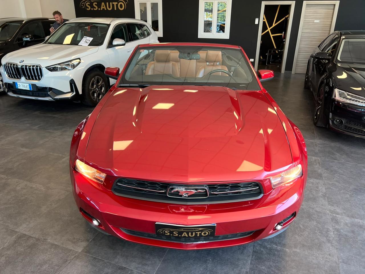 Ford Mustang V6 4.0 CONVERTIBLE