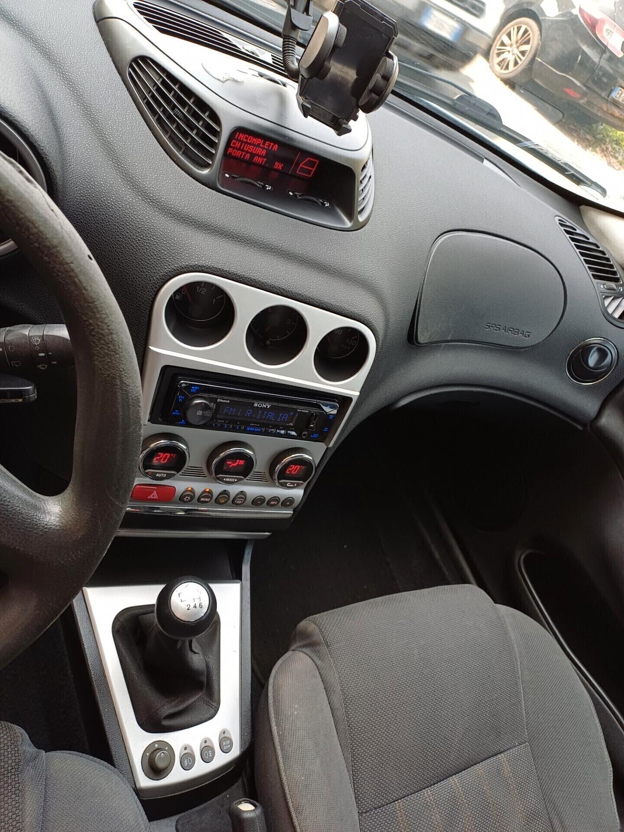 Alfa Romeo 156 2.4 JTD 20V Sportwagon Exclusive