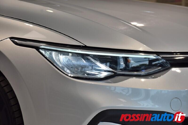 VOLKSWAGEN GOLF 8 1.0 TSI 110 CV LIFE