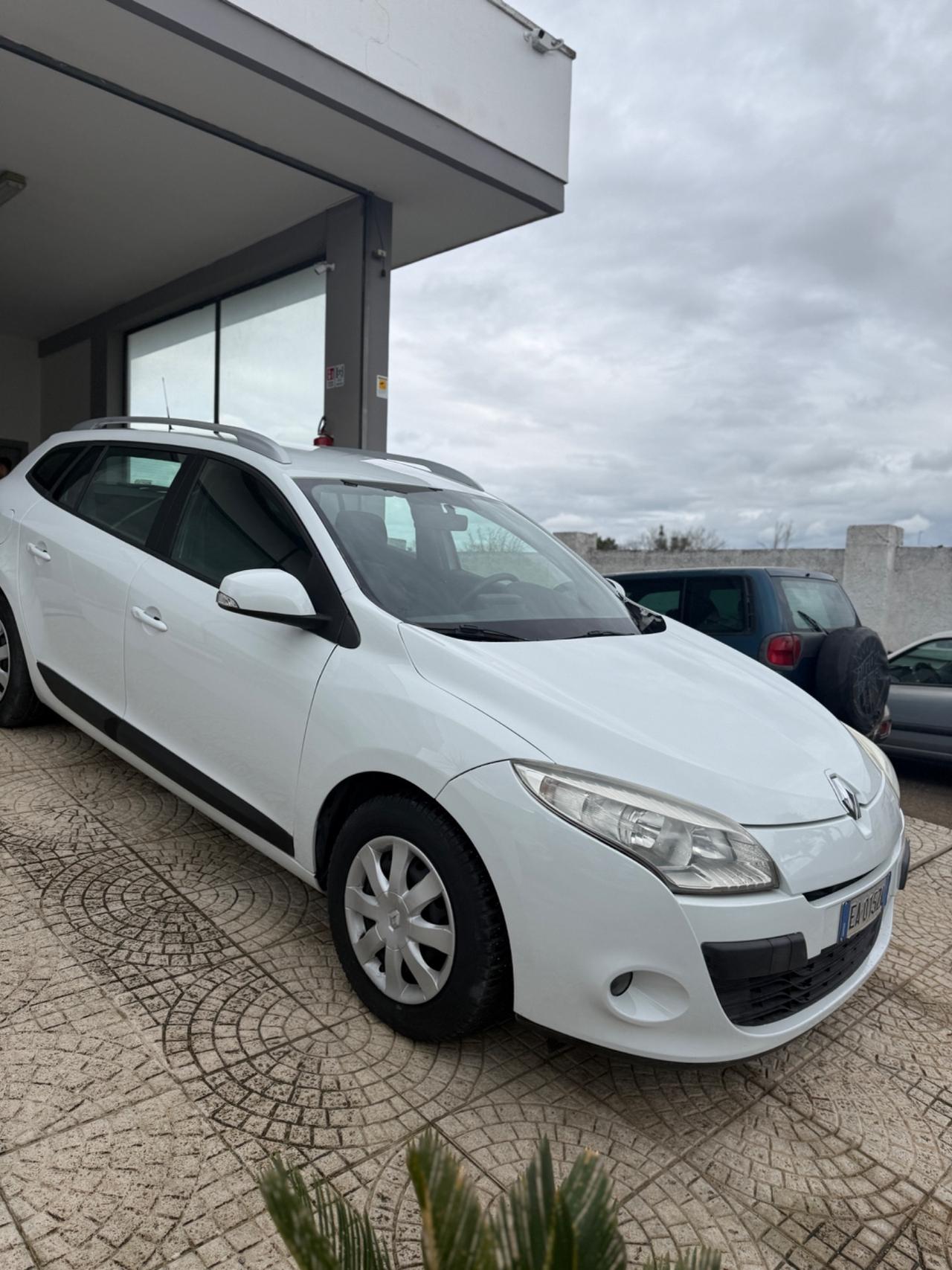 Renault Mégane 1.5 dCi 90CV SporTour Confort