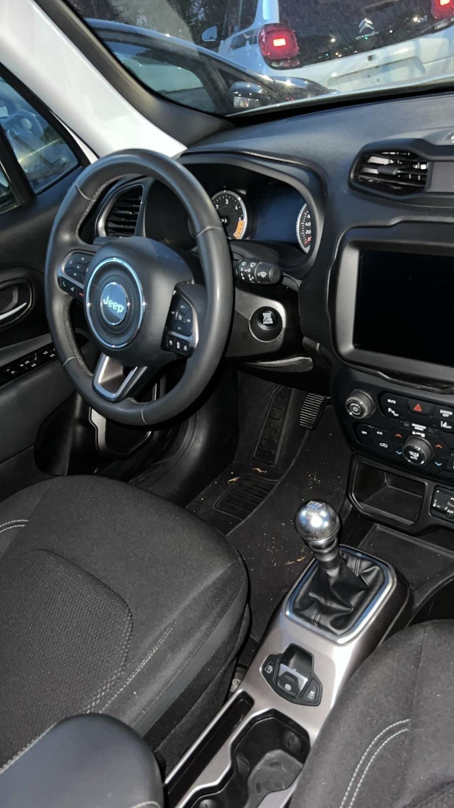 Jeep Renegade 1.6 diesel 130cv limited Navi Pdc