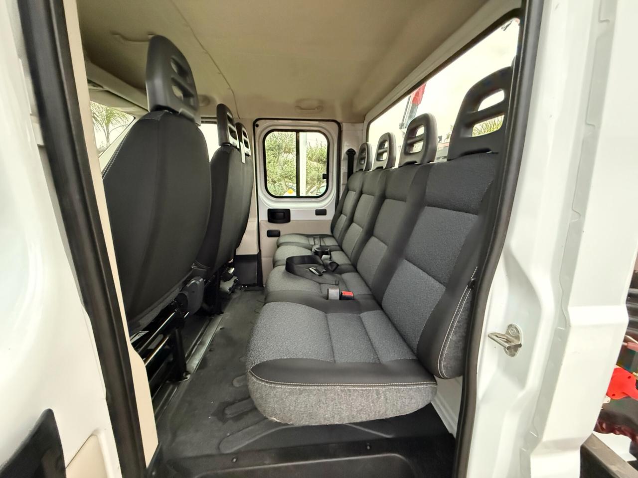 FIAT DUCATO 35 2.3 MJT 130CV MAXI 7 POSTI CON GRU FASSI 26