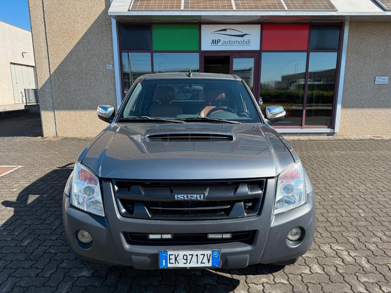 Isuzu D-Max 3.0 TD 4WD , AUTOMATICO, GANCIO TRAINO, AUTOCARRO