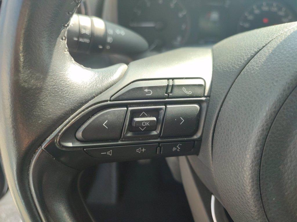 TOYOTA Yaris 1.0 active del 2023