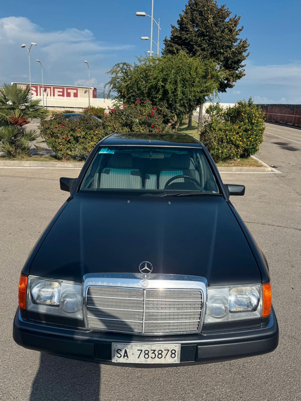 Mercedes-benz 200 D Targa oro 1990