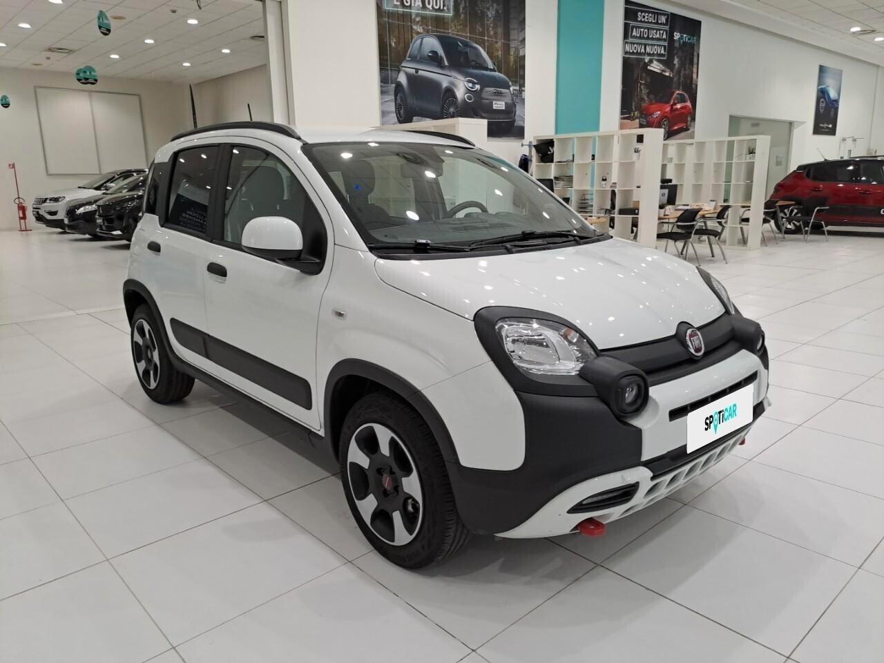 Fiat Panda 1.0 FireFly S&S Hybrid Cross