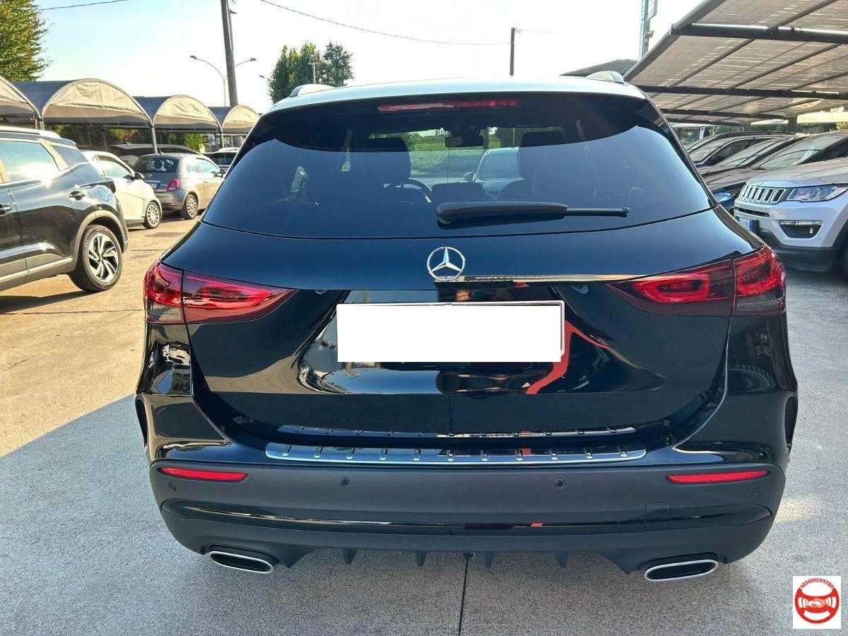 MERCEDES - Classe GLA - 200 d Automatic Premium