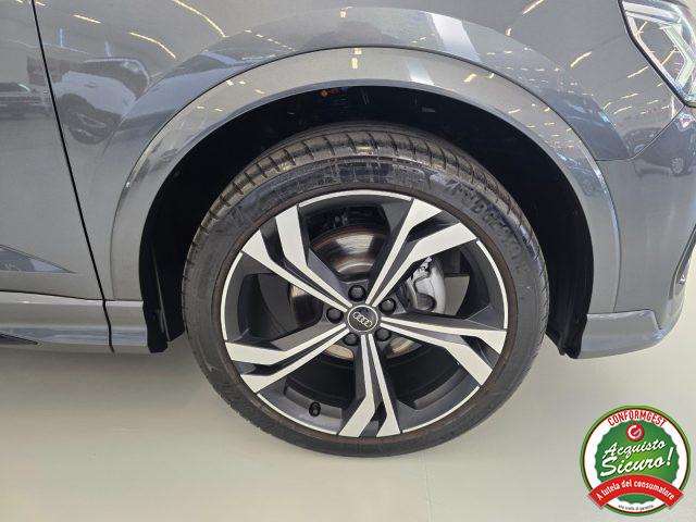 AUDI Q3 SPB 35 TDI S tronic Identity Black