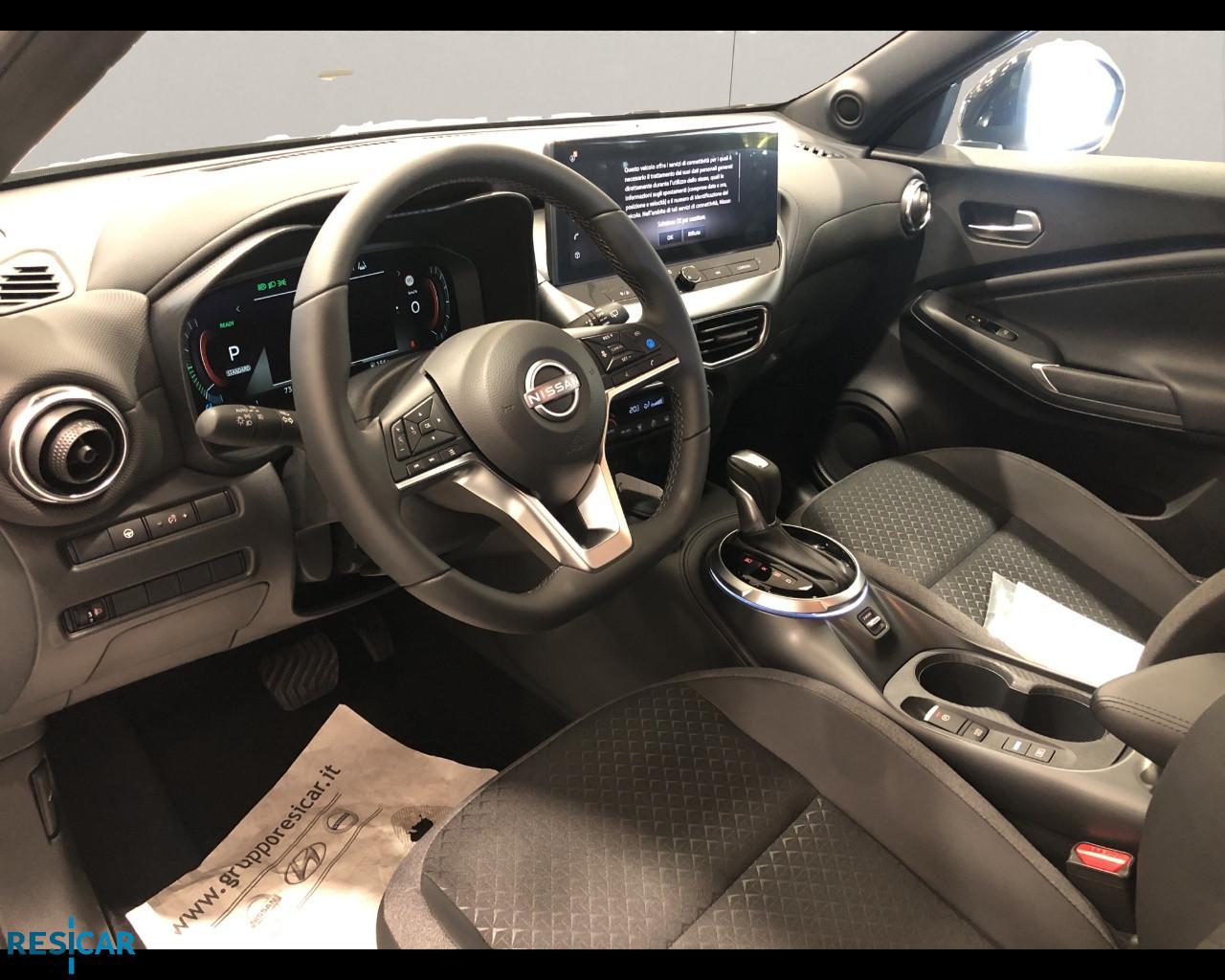 NISSAN JUKE N-CONNECTA AMT