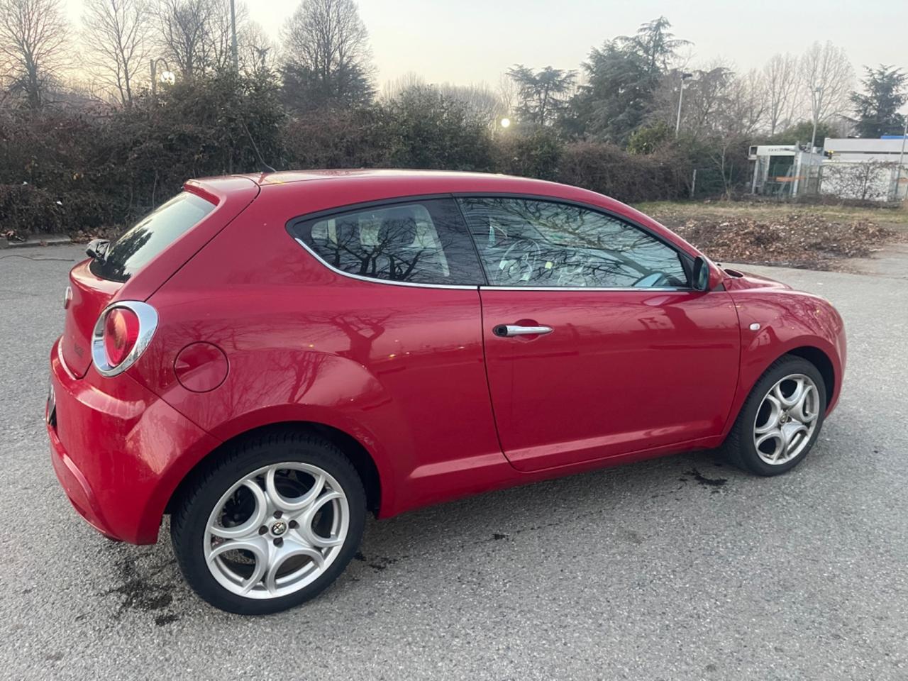 Alfa Romeo MiTo 1.4 78 CV Distinctive Sport Pack