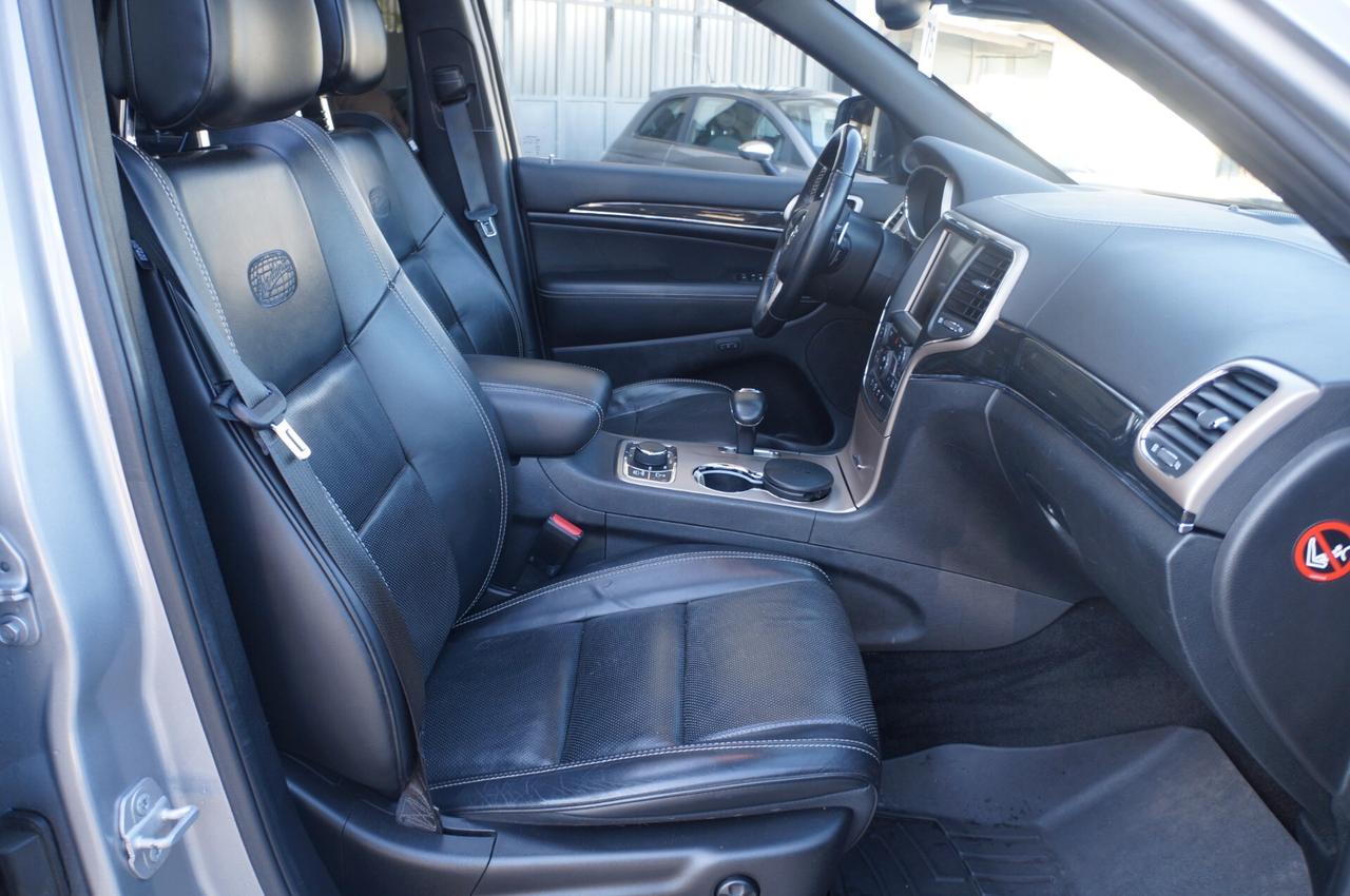 Jeep Grand Cherokee 3.0 V6 CRD 250 CV Multijet II Overland
